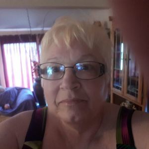 Meet your Posher, Deanna